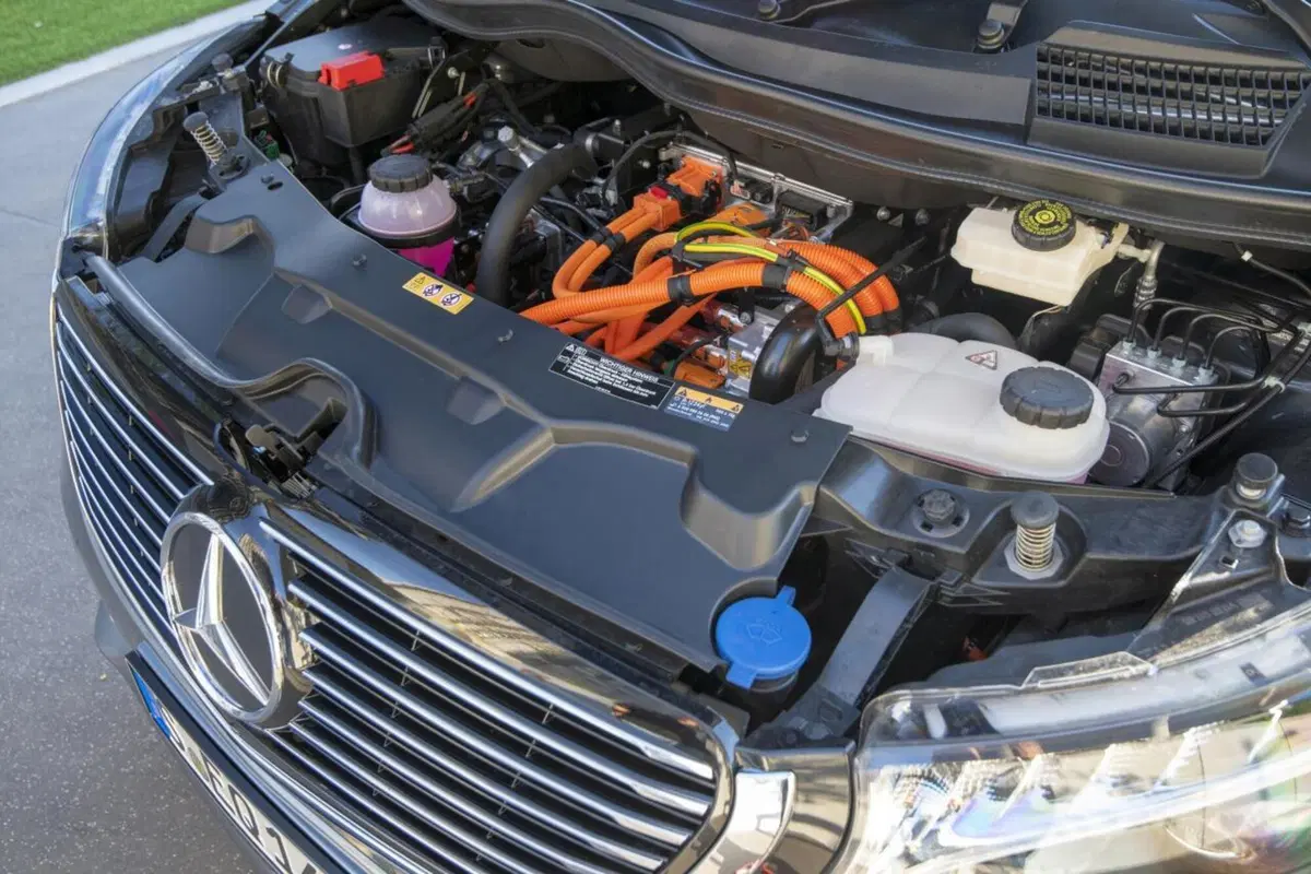 Mercedes EQV, la Classe V elettrica (12)