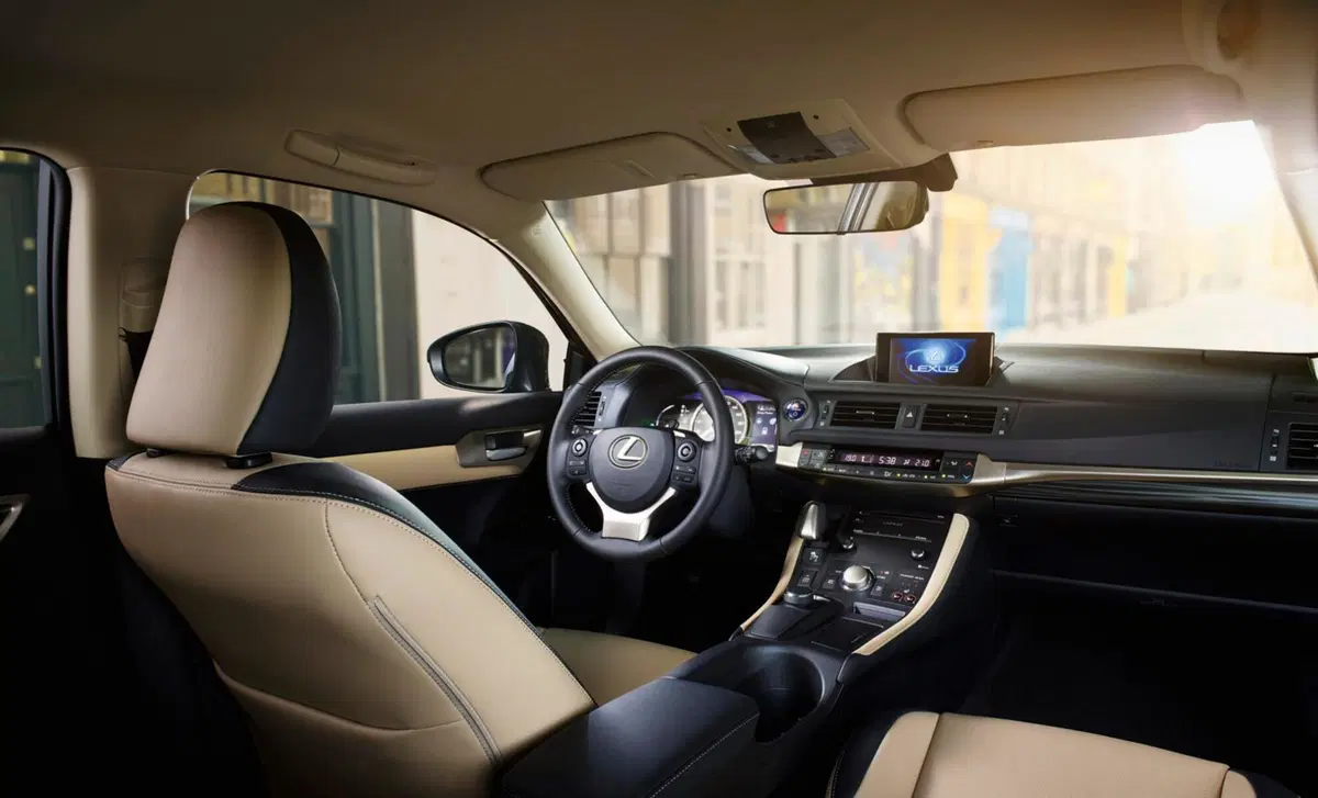 Lexus CT (2010-20) (16)