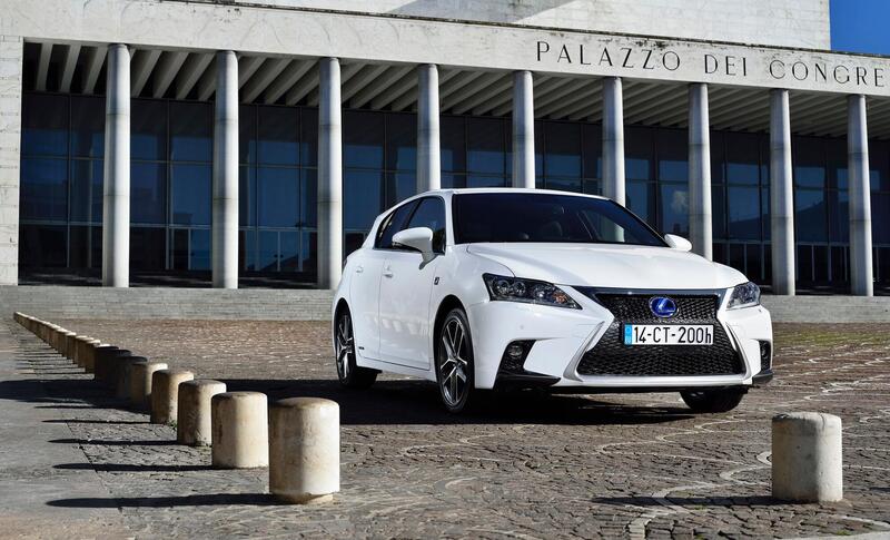 Lexus CT Hybrid Black Street