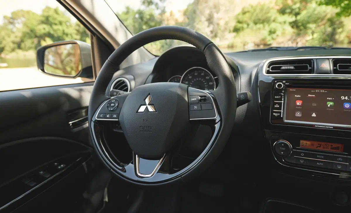 Mitsubishi Space Star 1.2 Intense SDA (10)