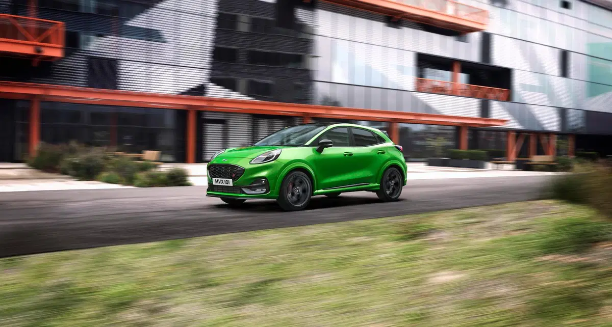 Ford Puma ST, la sportiva tocca i 200 CV (6)