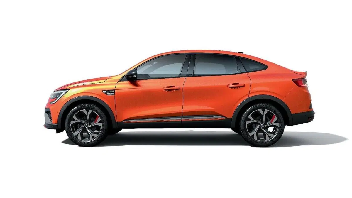 Renault Arkana, il SUV-coupé in Europa dal 2021 (5)