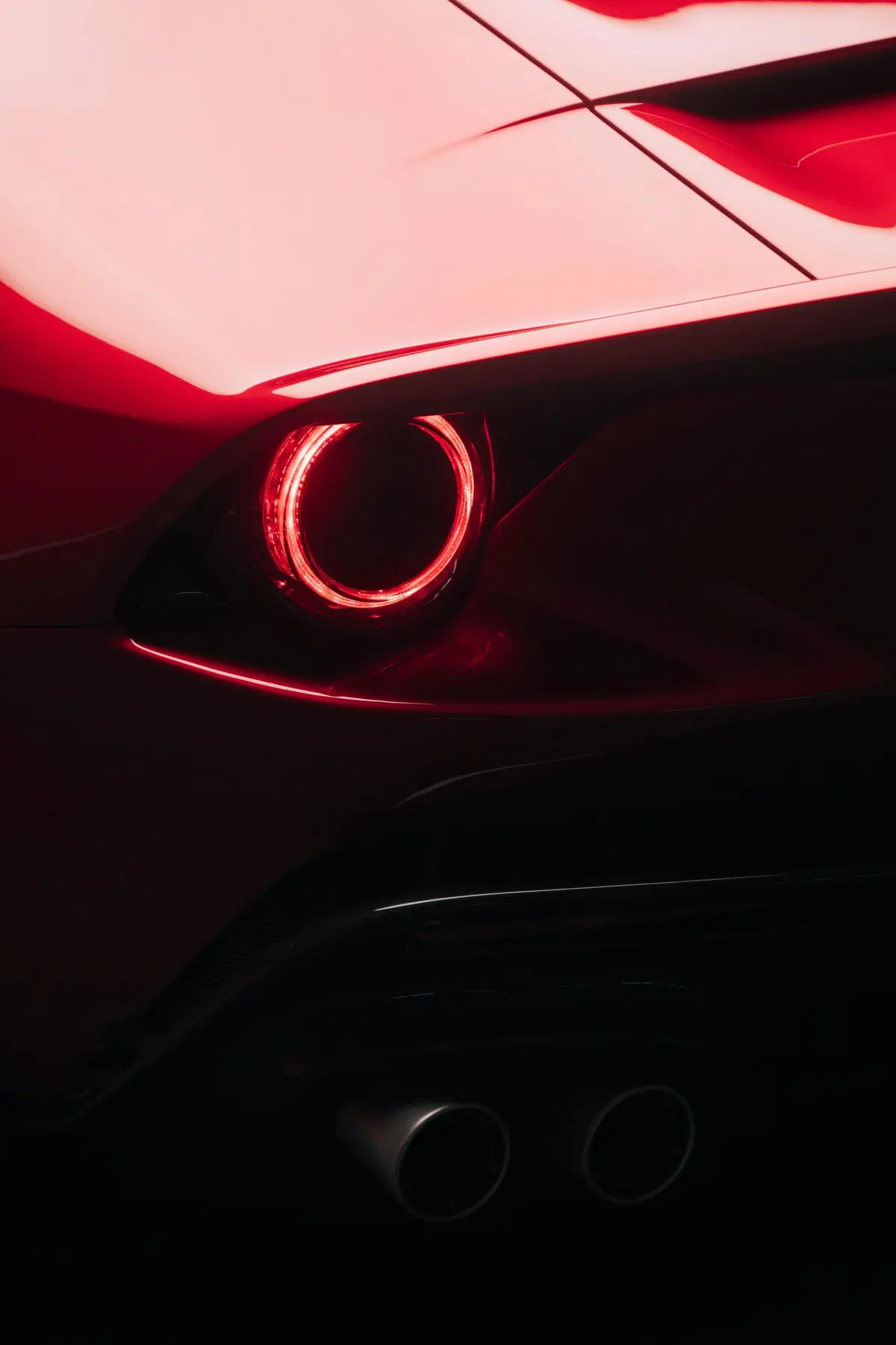 Ferrari Omologata, la nuova stupenda one-off V12 di Maranello [TUTTE LE FOTO] (10)