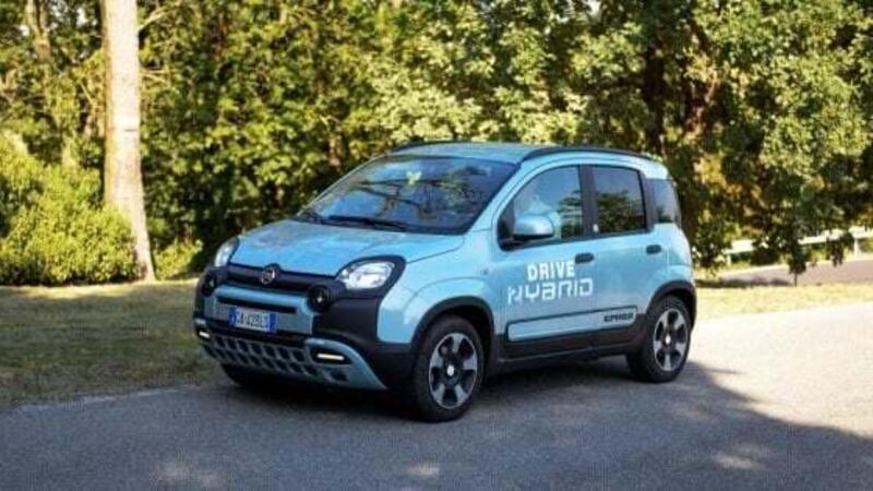 La Fiat Panda batte ancora tutti: adesso &egrave; anche ibrida metano [MHEV bifuel]