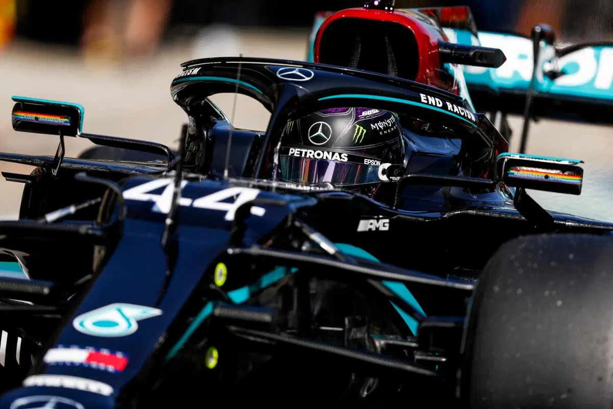 F1, GP Russia 2020: pole per Hamilton. Ferrari fuori dalla Q3 (12)