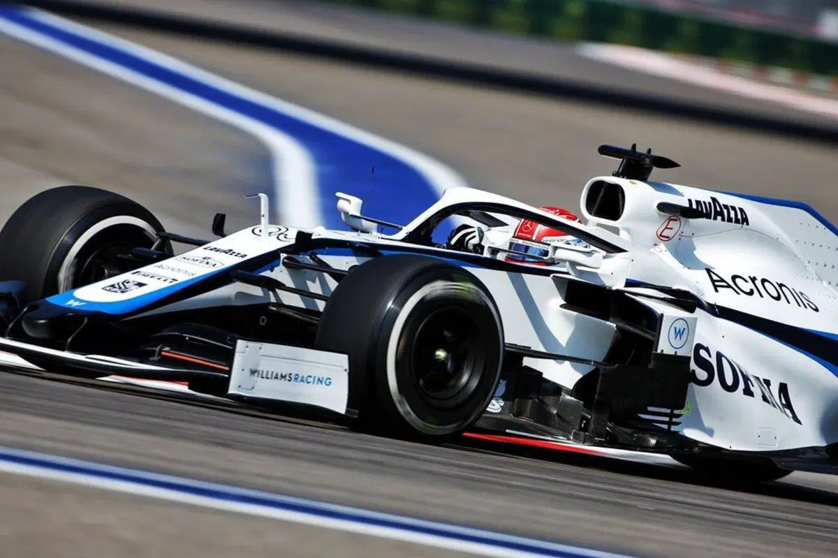 F1, GP Russia 2020: pole per Hamilton. Ferrari fuori dalla Q3 (27)