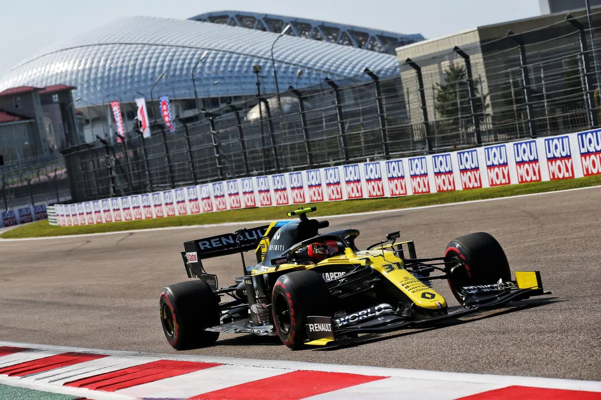 F1, GP Russia 2020: pole per Hamilton. Ferrari fuori dalla Q3 (53)