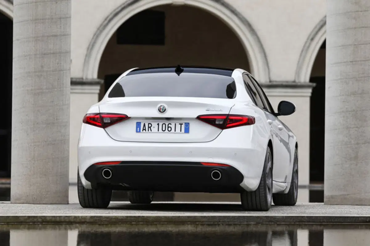 Alfa Romeo Giulia: in 34.000 al porte aperte (5)
