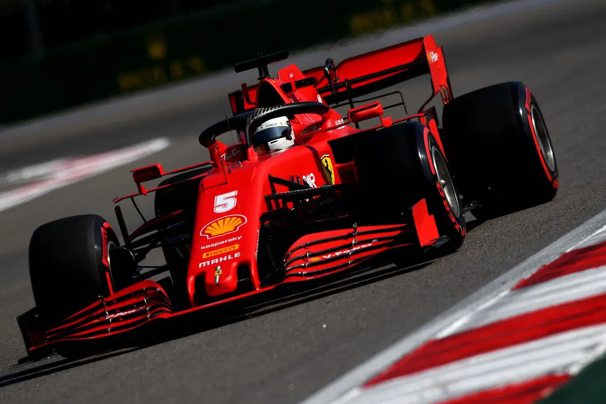 F1, GP Russia 2020. Hamilton, dietro front dei commissari: punti di penalità cancellati (18)