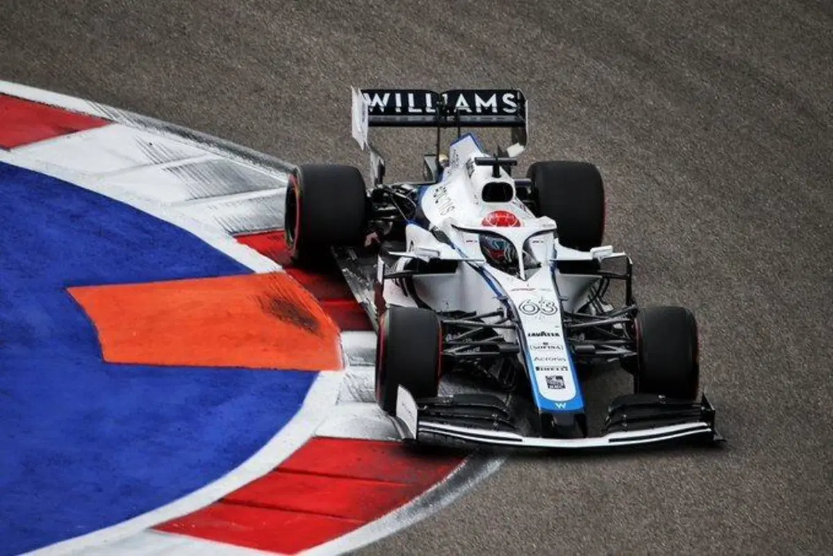 F1, GP Russia 2020. Hamilton, dietro front dei commissari: punti di penalità cancellati (62)