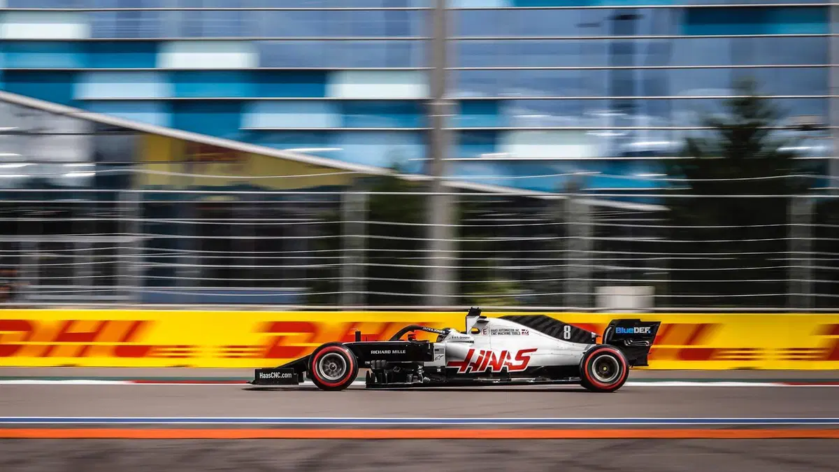 F1, GP Russia 2020. Hamilton, dietro front dei commissari: punti di penalità cancellati (65)