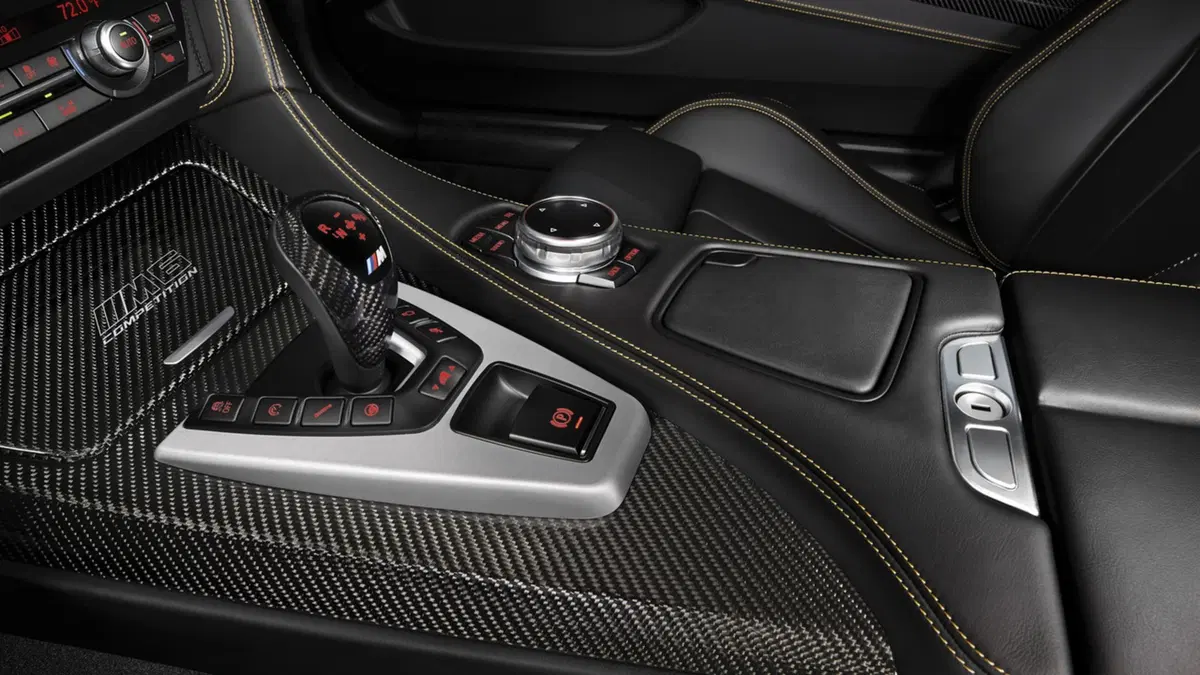 BMW M6 Celebration Edition Competition: 600 CV per un’edizione speciale  (4)