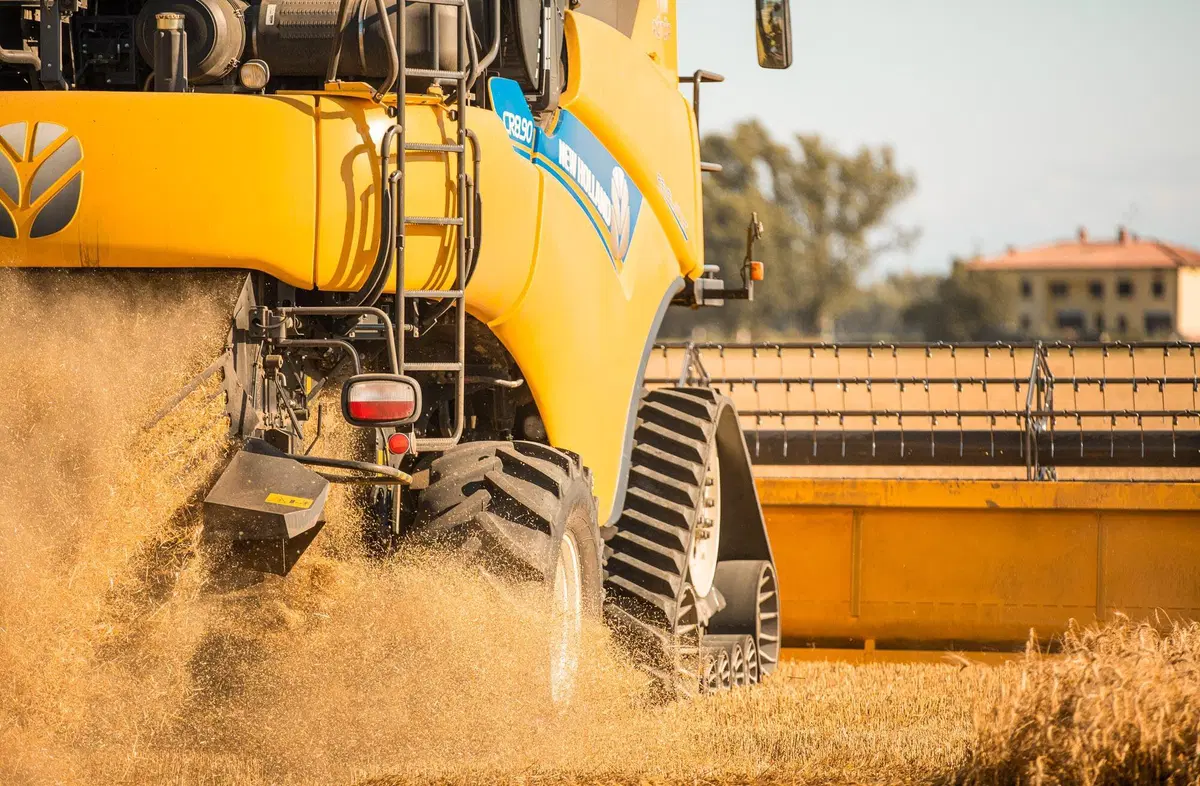 Come si guida una mietitrebbia? Tutti i segreti della New Holland CR8.90 Revelation [Video] (11)