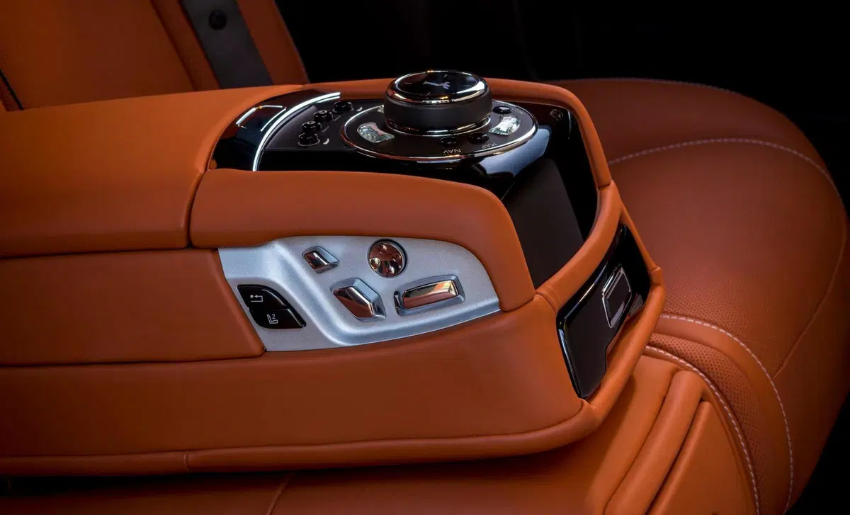 Rolls Royce Ghost Ghost 6.6 (22)