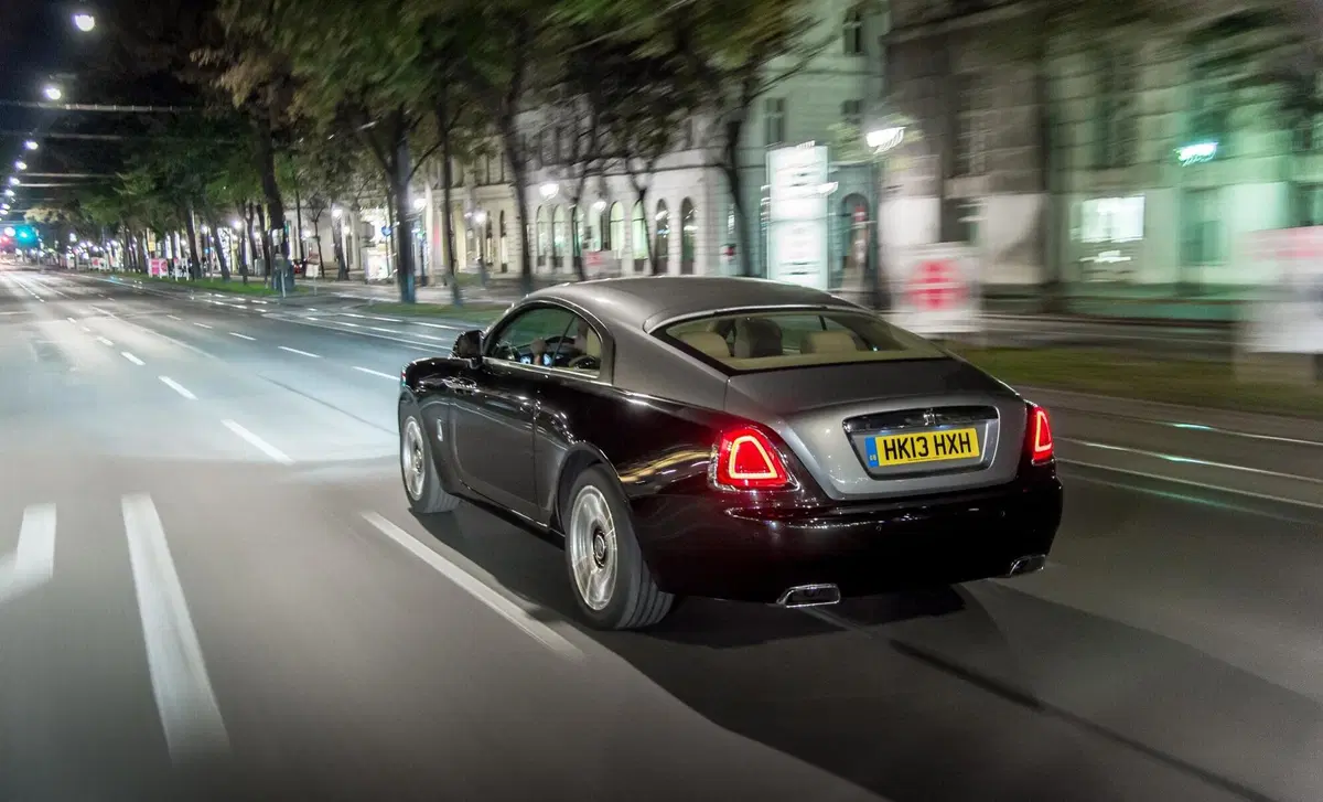 Rolls Royce Wraith (2014-23) (4)