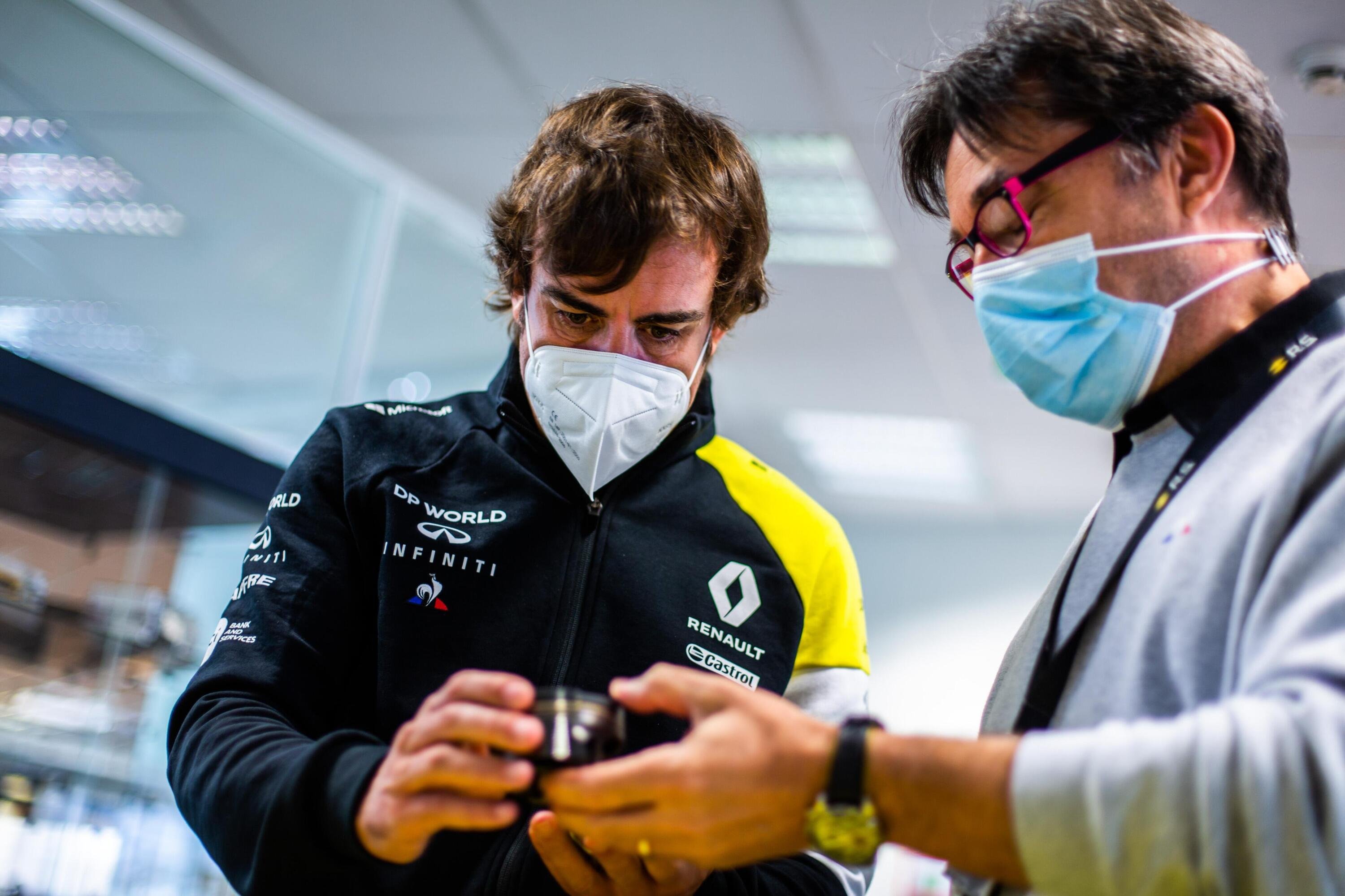 Alonso, prima visita in Renault F1: l&#039;asturiano prepara il ritorno in pista