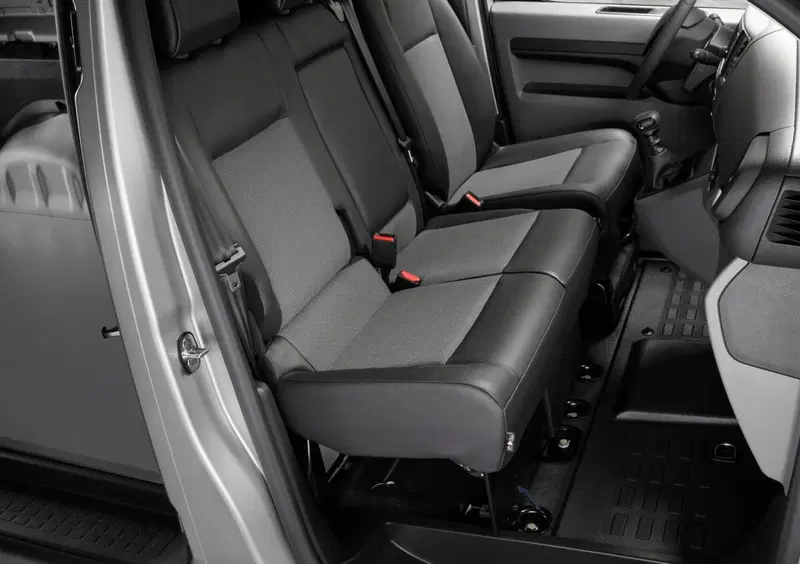 Peugeot Expert Furgone (12)