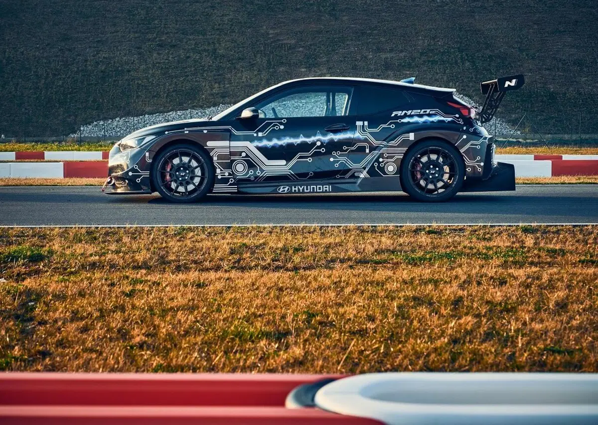 Hyundai RM20e, 810 CV elettrici per la prossima “N” (4)
