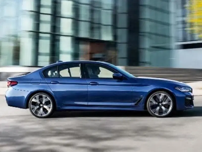 BMW Serie 5 530e Business
