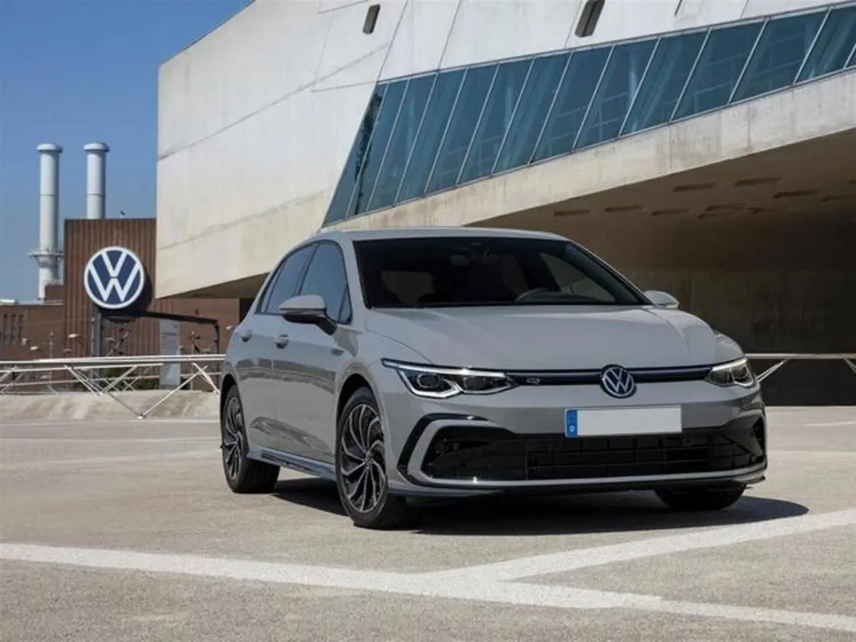 Volkswagen Golf 1.5 eTSI 150 CV EVO ACT DSG R-Line