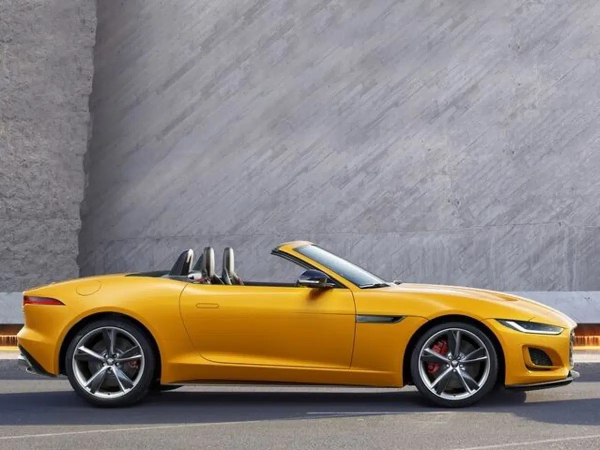 Jaguar F-Type Cabrio 5.0 V8 aut AWD Convertibile R
