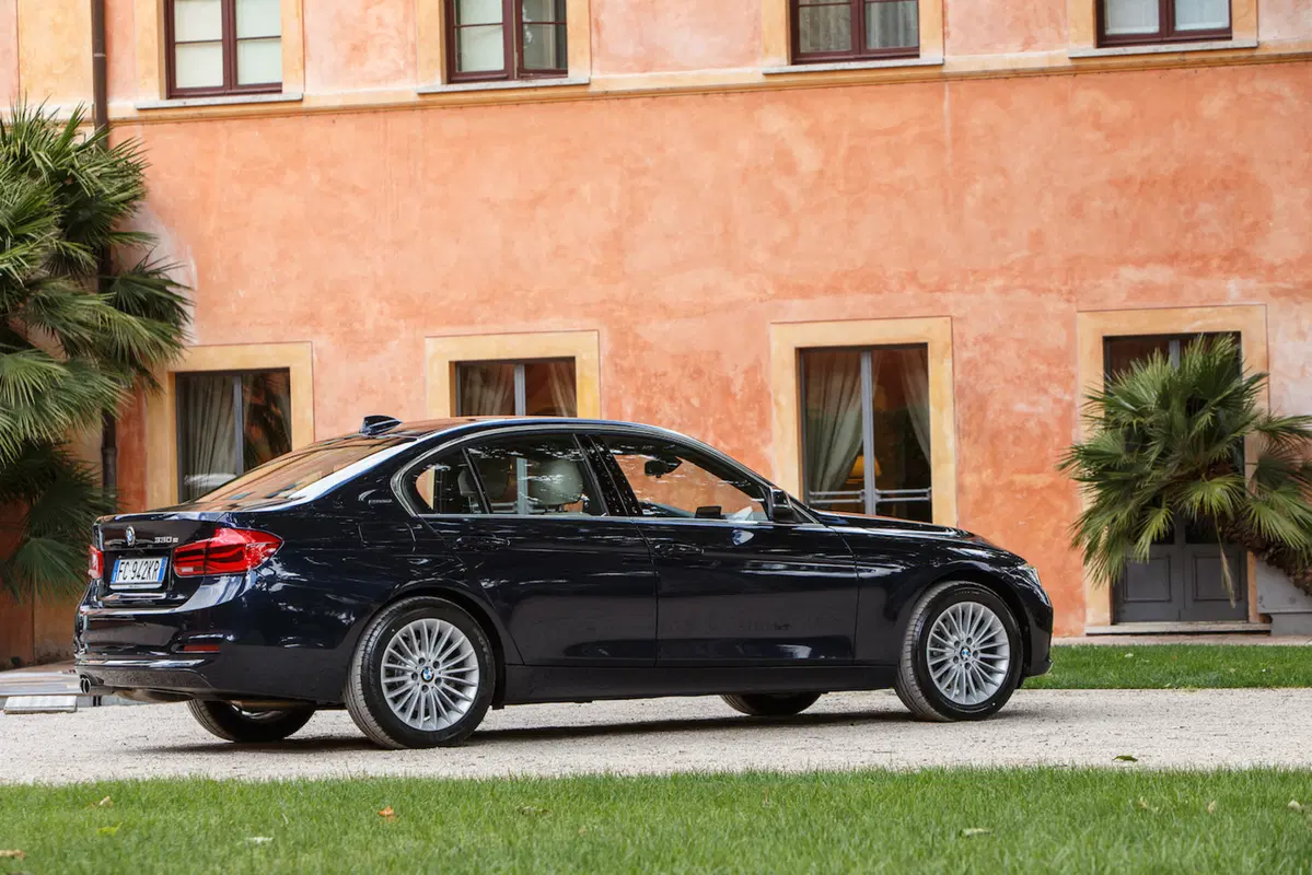 BMW iPerformance, l’ibrido diventa status symbol (32)