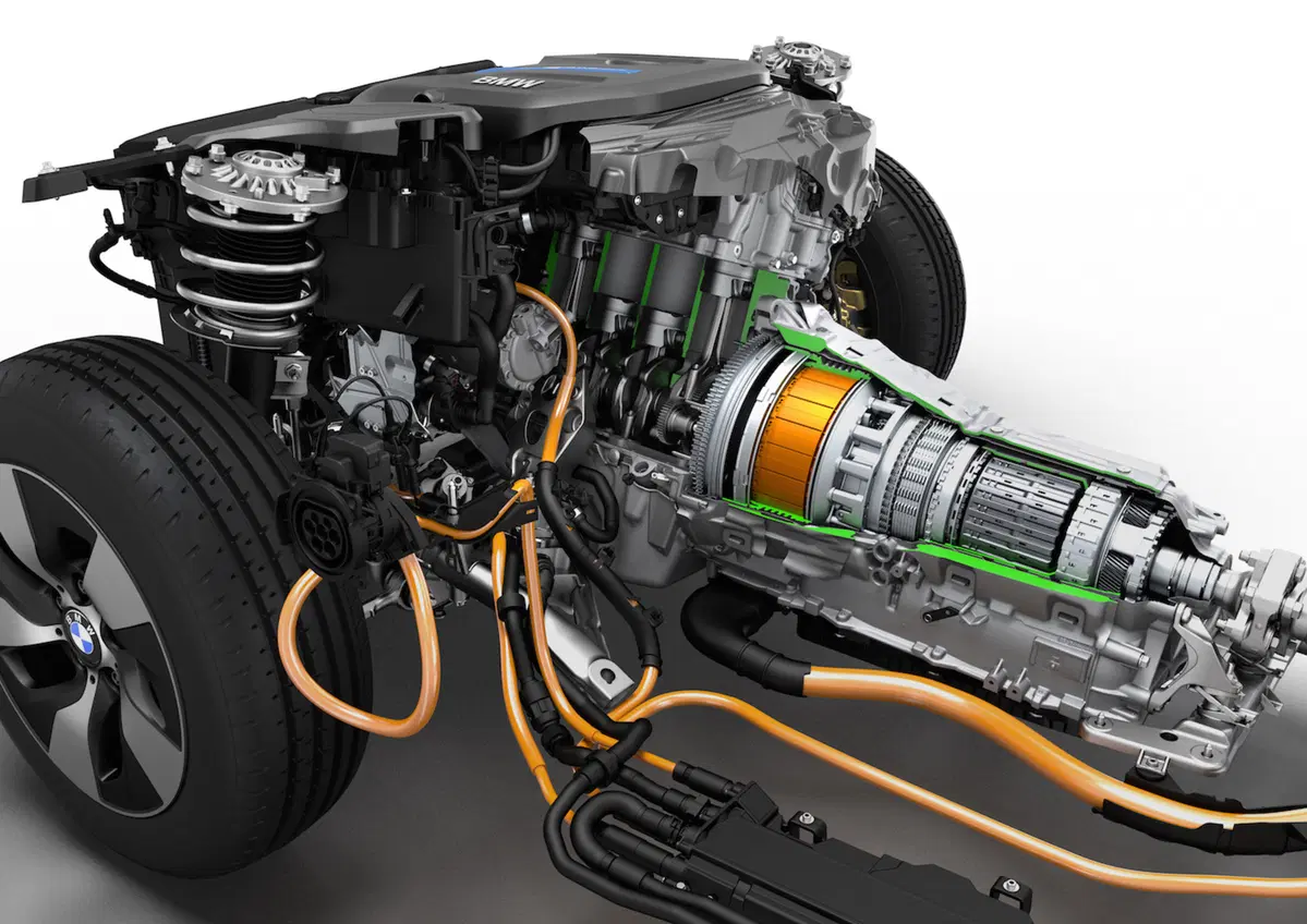 BMW iPerformance, l’ibrido diventa status symbol (47)