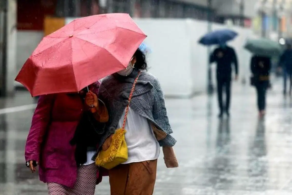Il maltempo devasta il Nord, morti e ponti che crollano: via alla conta dei danni (2)