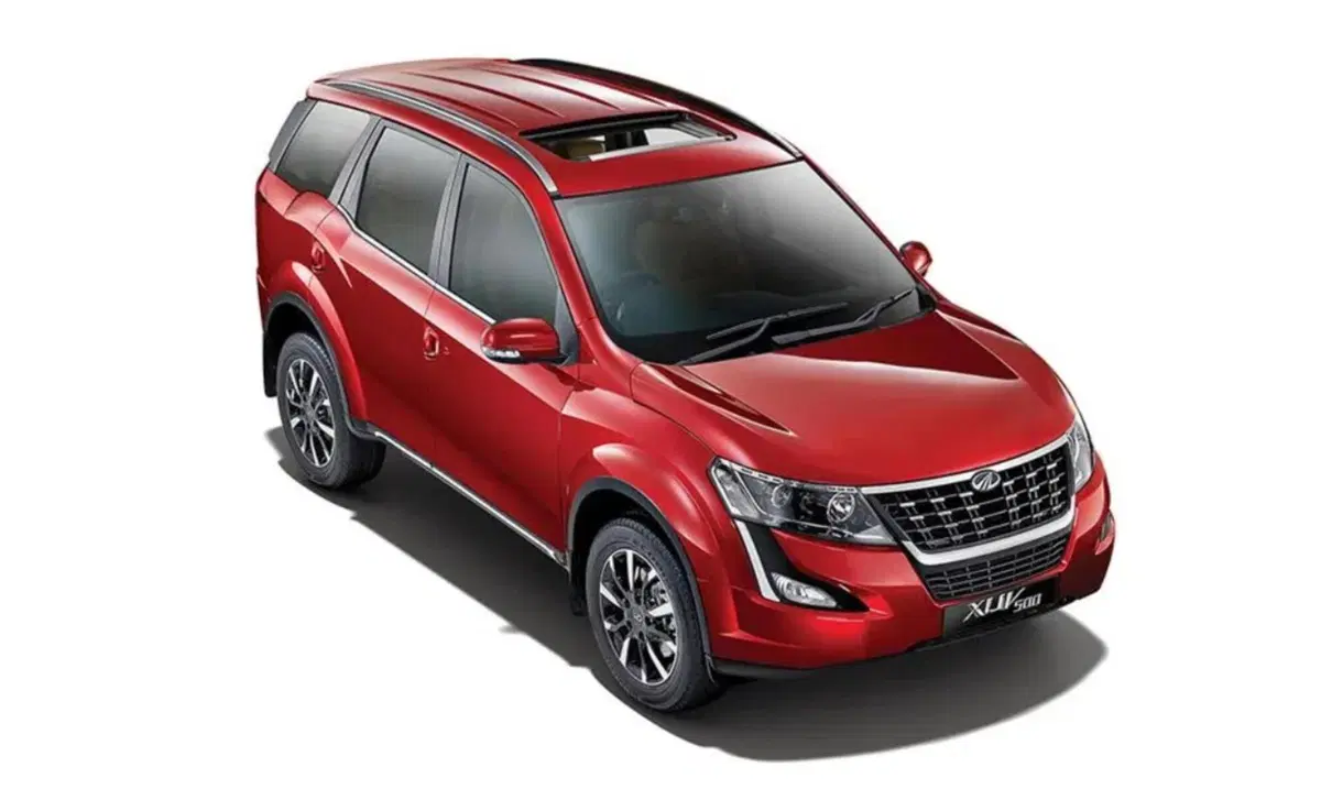 Mahindra XUV500 XUV500 2.2 16V FWD W6 (6)