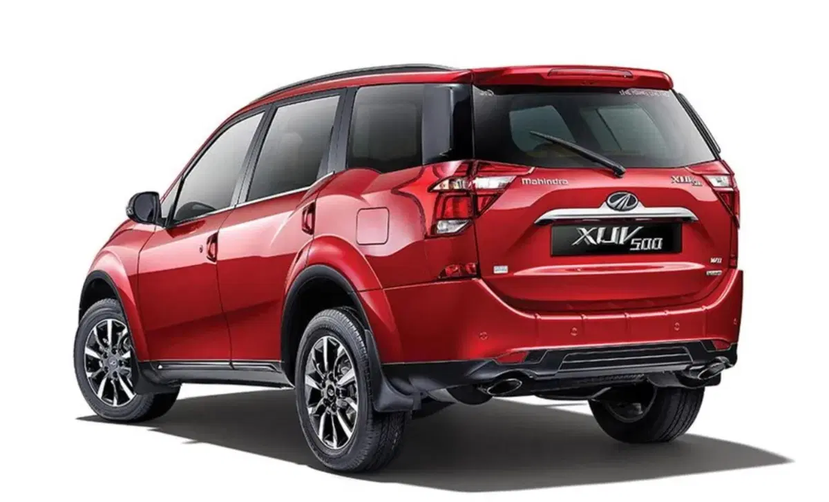 Mahindra XUV500 XUV500 2.2 16V FWD W6 (7)