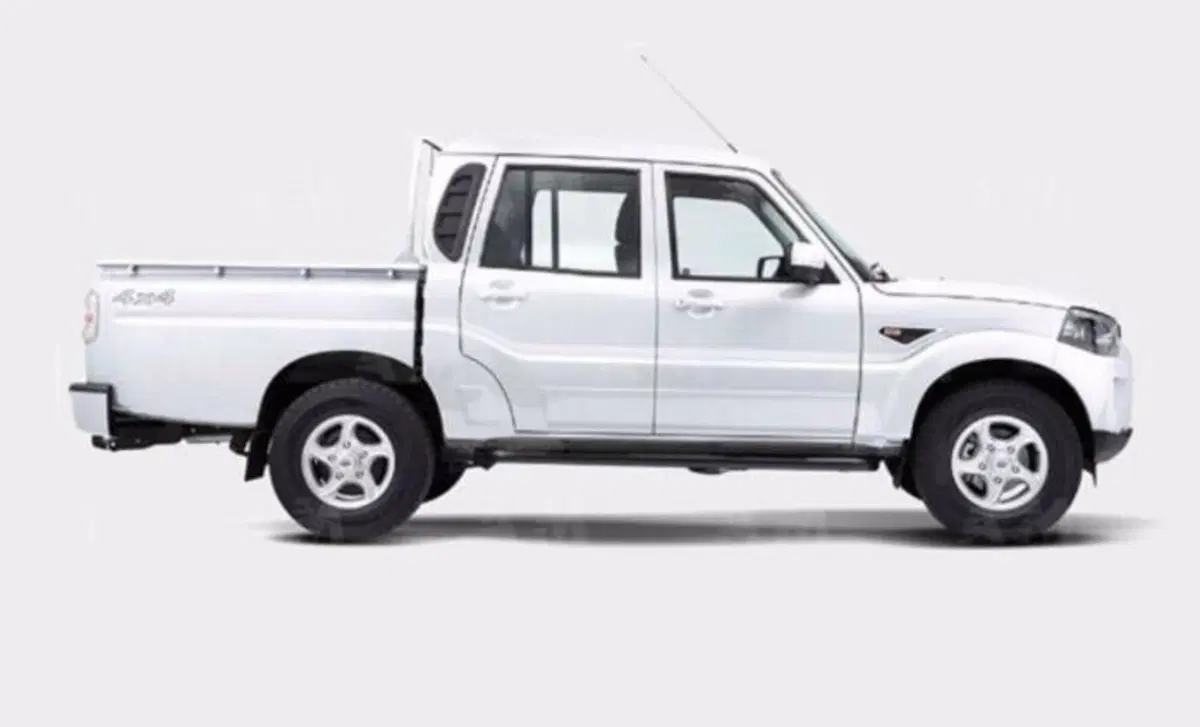 Mahindra Goa Pick-up (2006-21) (2)