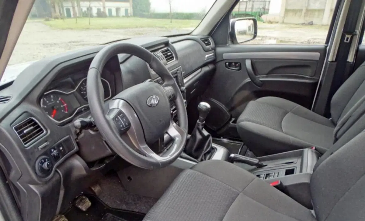 Mahindra Goa Pick-up (2006-21) (12)
