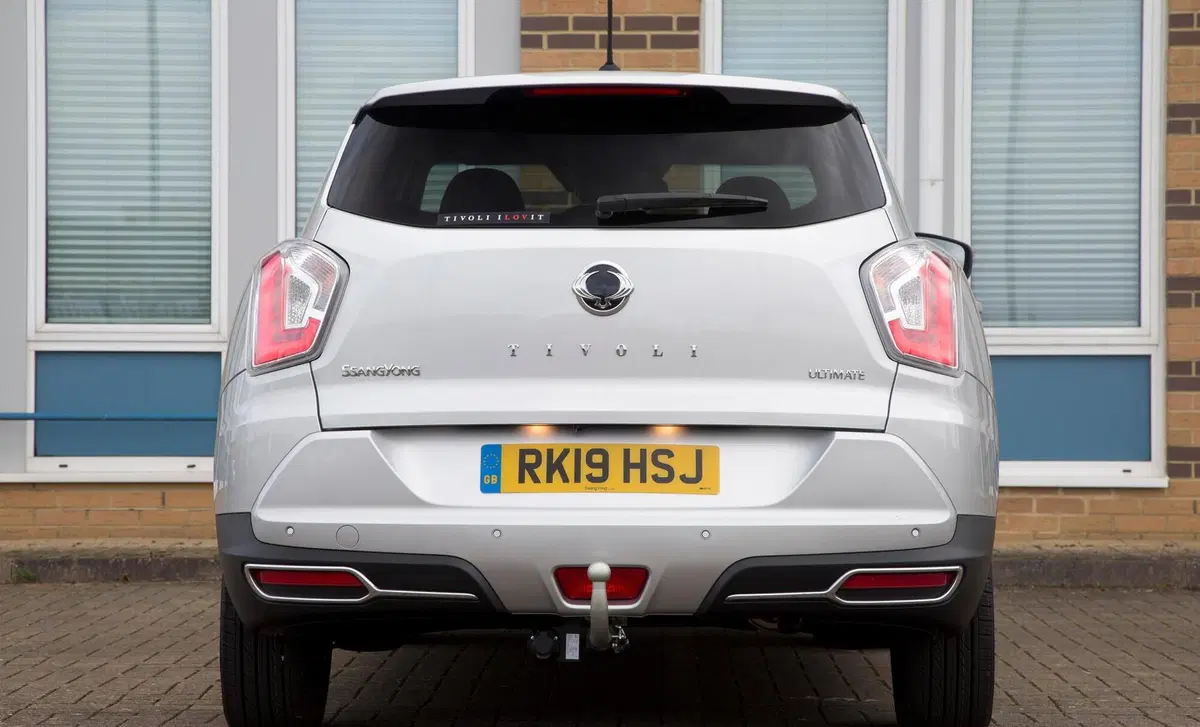 Ssangyong Tivoli 1.6d 2WD I lov It (25)