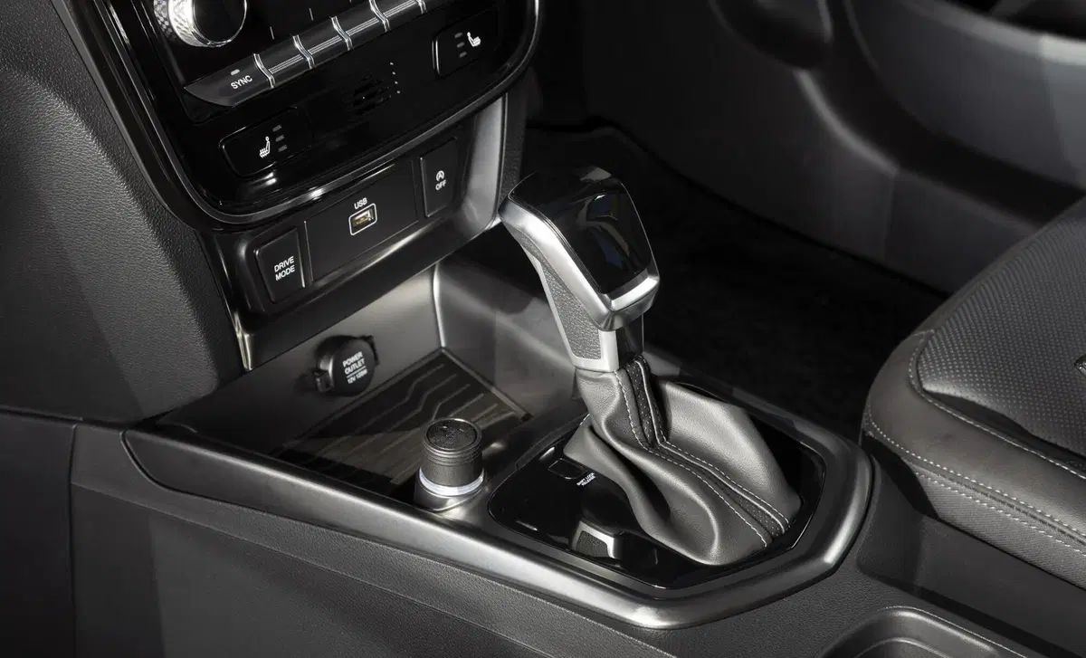 Ssangyong Tivoli 1.6d 2WD I lov It (37)