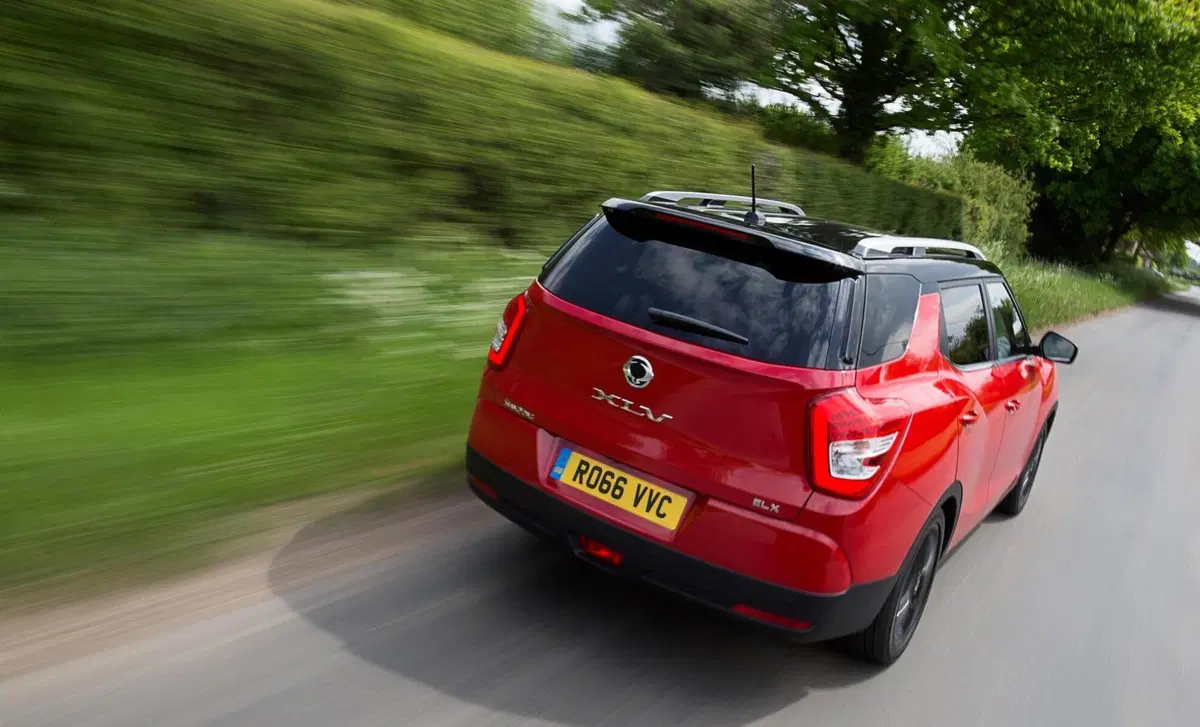 Ssangyong XLV (2016-21) (8)