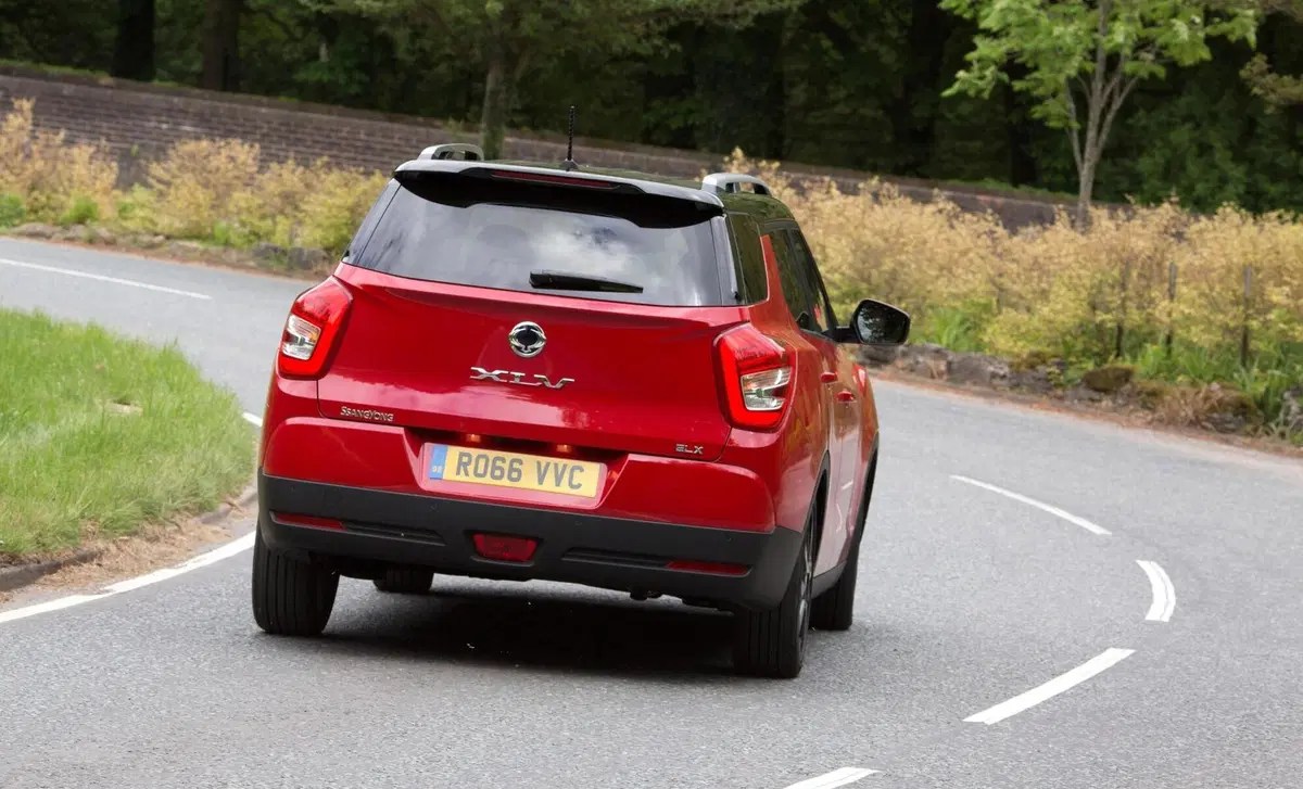 Ssangyong XLV (2016-21) (5)