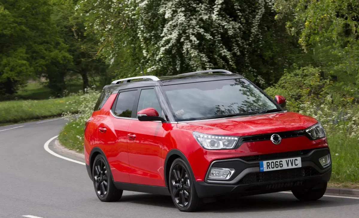 Ssangyong XLV (2016-21) (9)