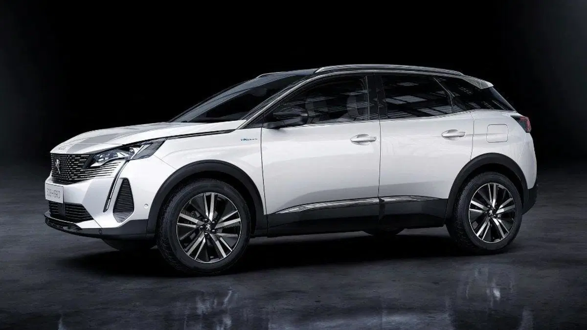 I SUV Stellantis 2021 si elettrificano: nuove Peugeot 3008 e 5008 con artiglio [da 29K] (7)