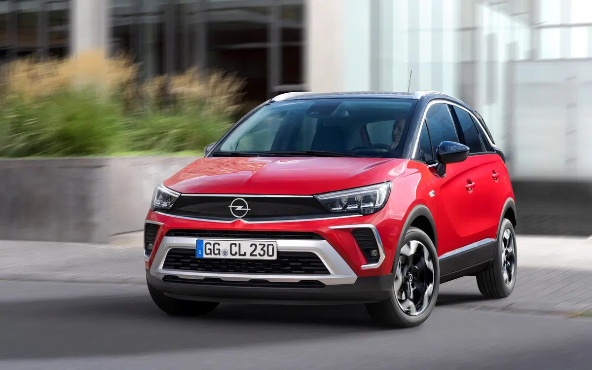 Opel Crossland, il restyling perde la X e guadagna nuovi motori (9)