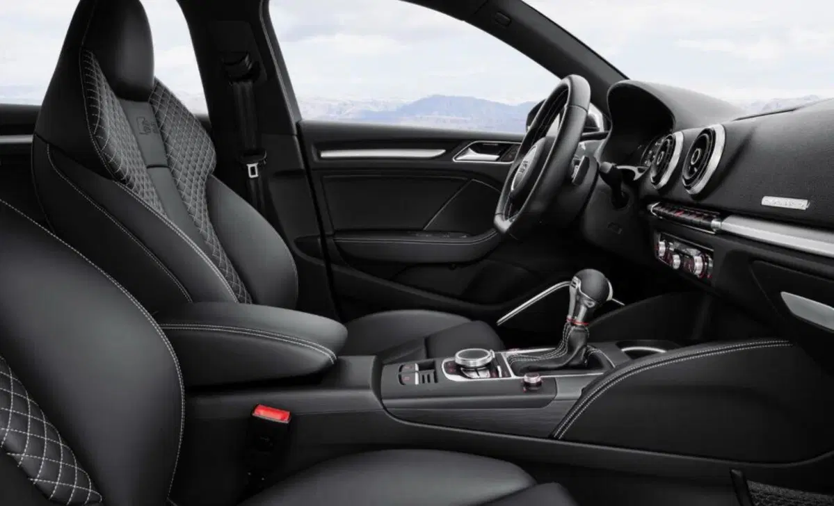 Audi S3 Sedan 2.0 TFSI quattro S tronic (12)