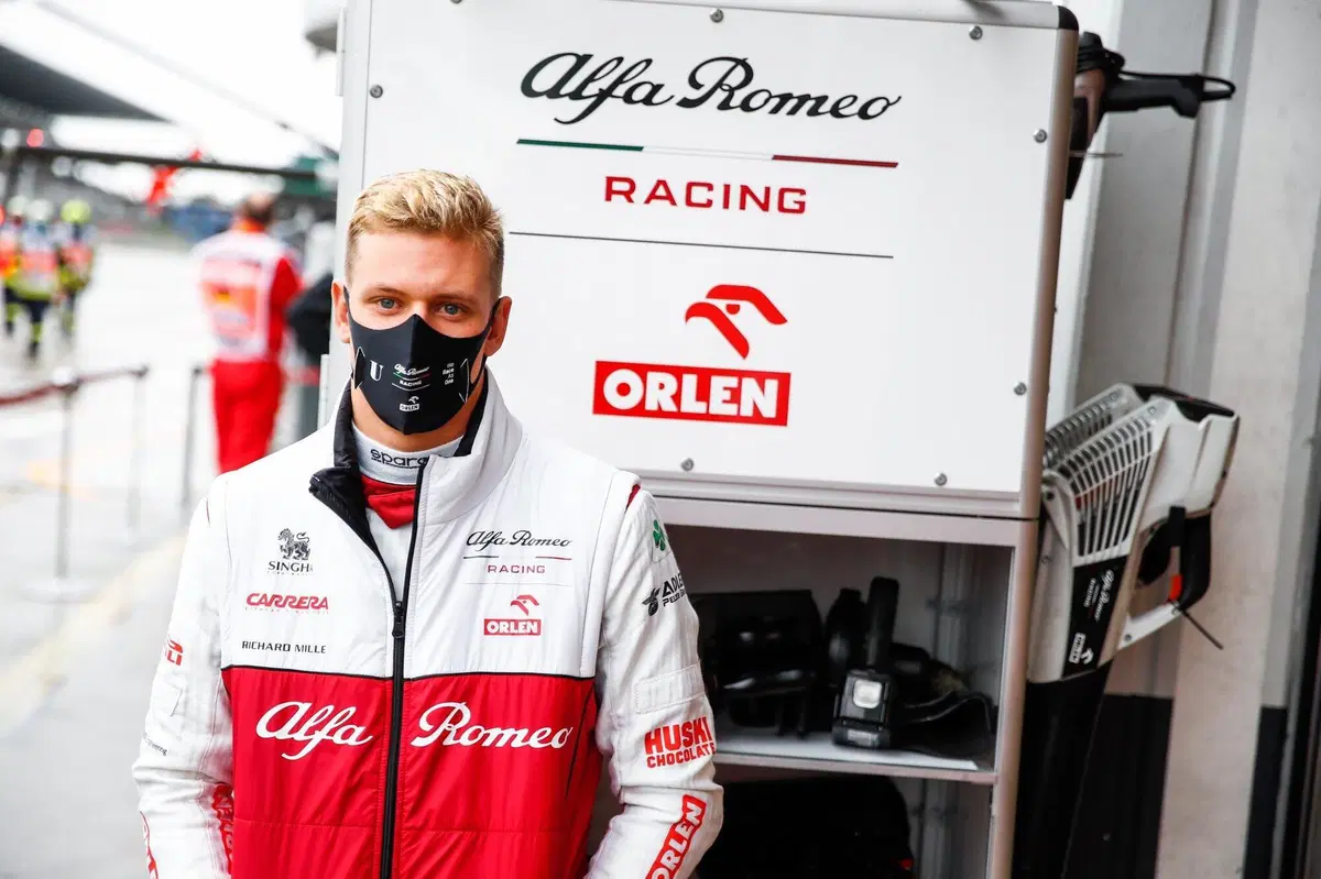 F1, GP Eifel 2020: pole per Bottas. Quarto Leclerc (31)