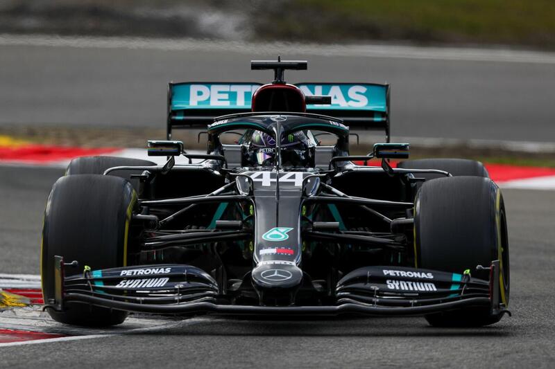 F1, GP Eifel 2020: Hamilton vince ed eguaglia Schumacher