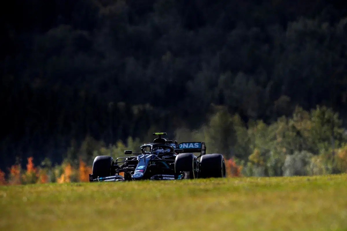 F1, GP Eifel 2020: Hamilton vince ed eguaglia Schumacher (10)