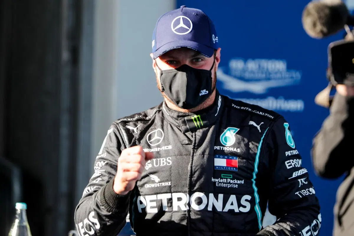 F1, GP Eifel 2020: Hamilton vince ed eguaglia Schumacher (23)