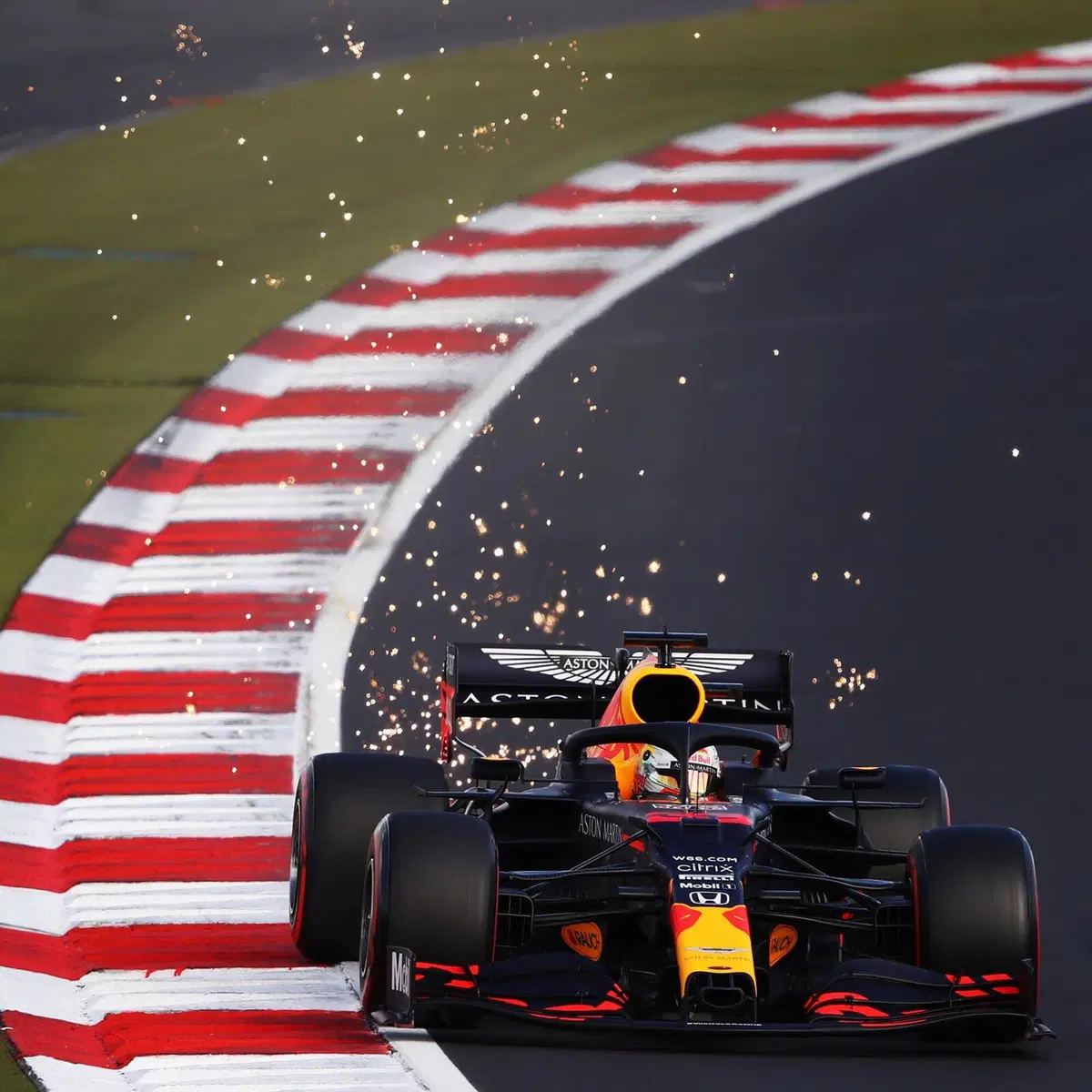 F1, GP Eifel 2020: Hamilton vince ed eguaglia Schumacher (45)
