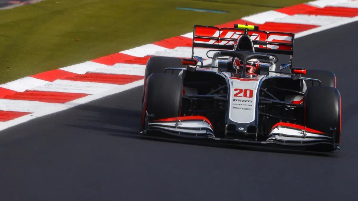 F1, GP Eifel 2020: Hamilton vince ed eguaglia Schumacher (53)
