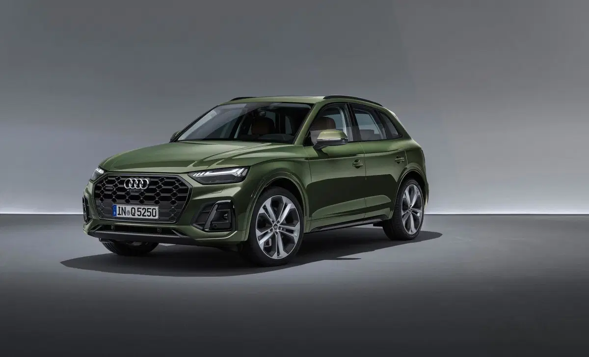 Audi Q5 50 TFSI e quattro S tronic Business (7)