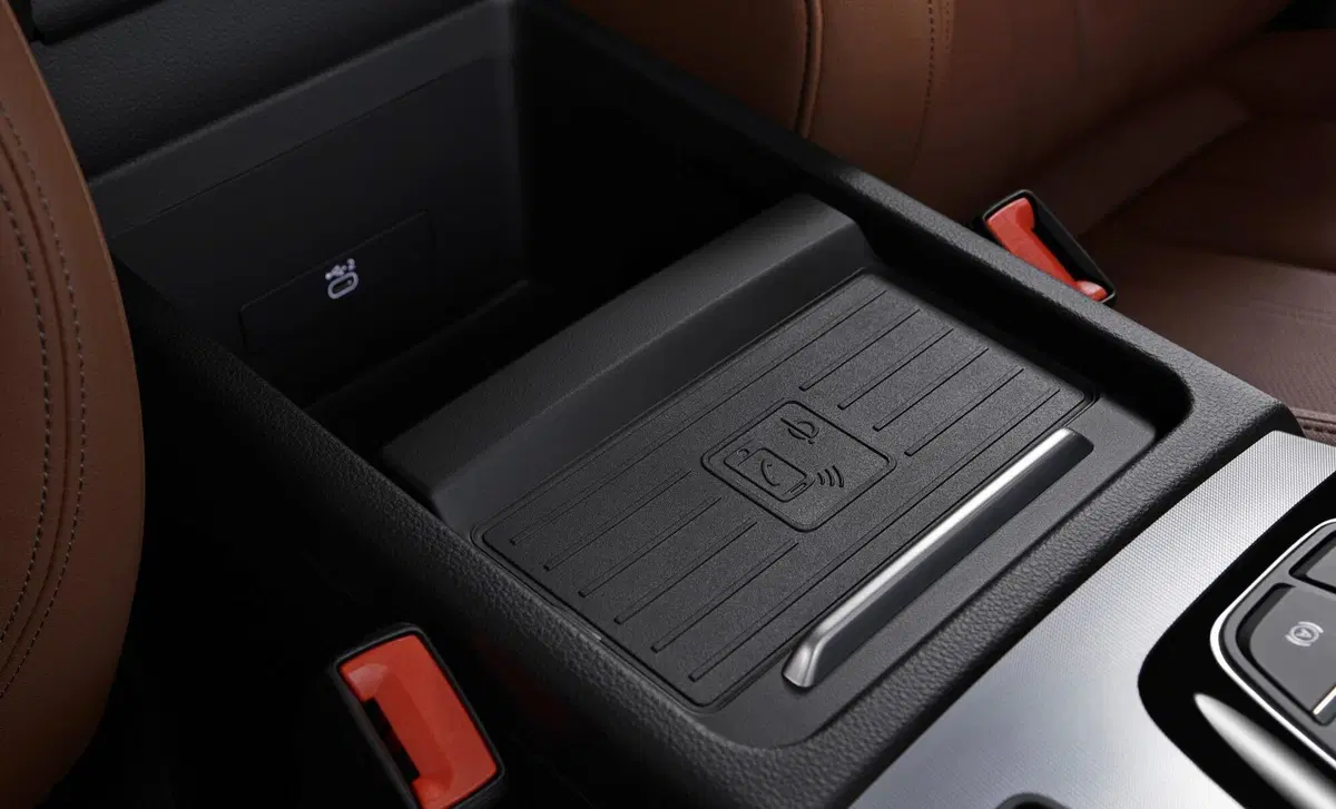Audi Q5 50 TFSI e quattro S tronic Business (18)