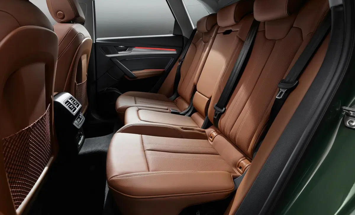 Audi Q5 50 TFSI e quattro S tronic Business (15)