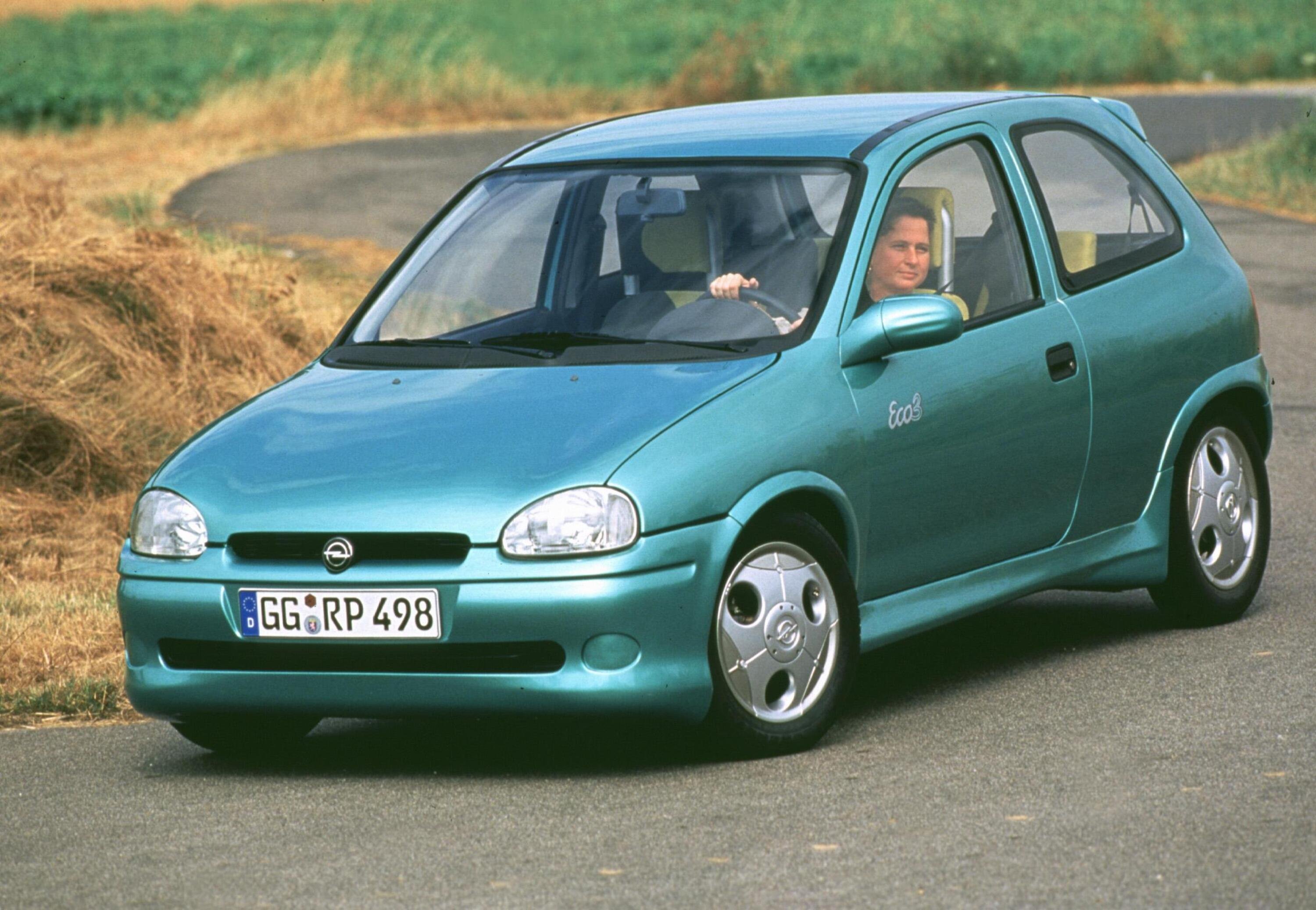 Opel Corsa Eco 3, nel 1995 la Corsa da 3 l/100 km